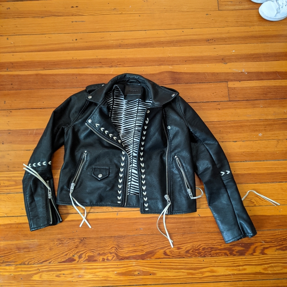 BLANK NYC leather jacket 🖤 - Picture 2 of 5